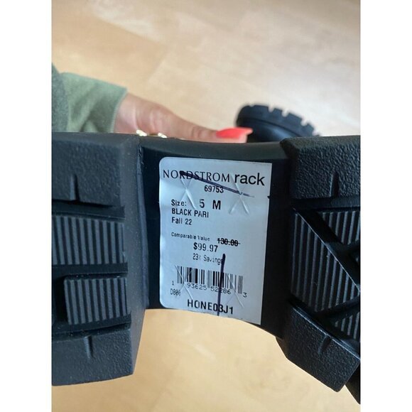 MADDEN girl Women's "Honey" Chain Chelsea black ankle boot sz 5 - Picture 5 of 9